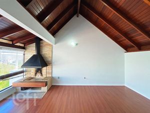 Image 23 - 896700