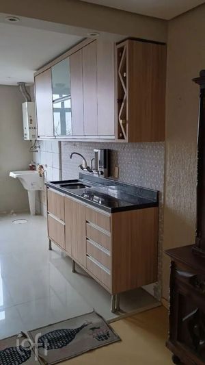 Image 13 - 896702