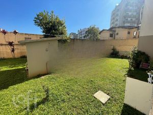Image 9 - 896714