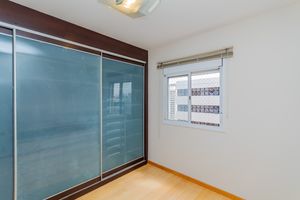 Image 31 - 896723