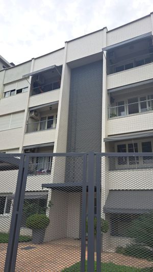 Image 31 - 896724