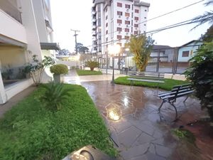 Image 32 - 896724
