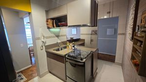 Image 8 - 896740