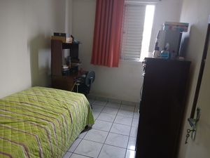 Image 3 - 896783
