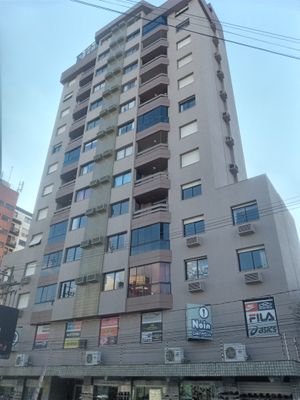Image 0 - 896786