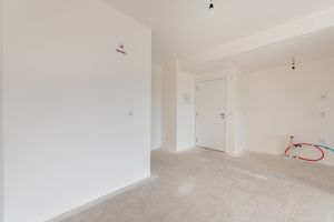 Image 7 - 896794