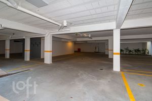 Image 27 - 896797
