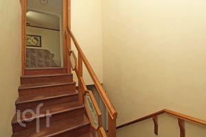 Image 8 - 896803
