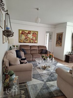 Image 3 - 896808