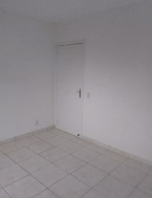 Image 3 - 896810