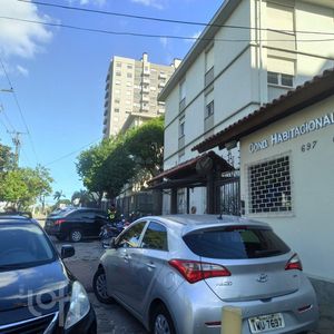 Image 19 - 896813