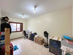 Image 17 - 896818
