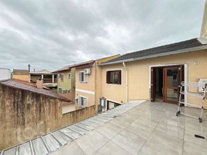 Image 28 - 896818