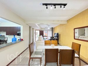 Image 8 - 896818