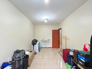 Image 19 - 896818