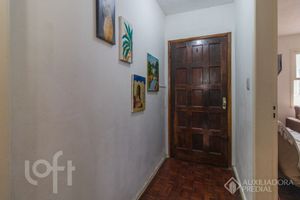 Image 0 - 896819