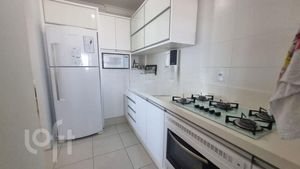 Image 9 - 896830