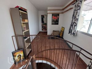 Image 4 - 896834