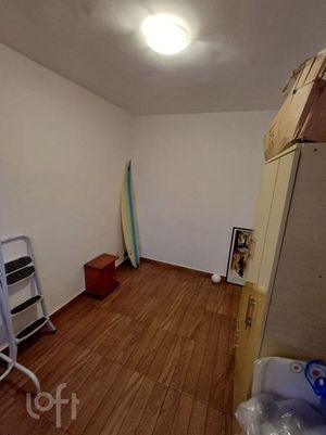 Image 9 - 896834