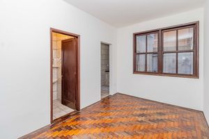 Image 1 - 896837