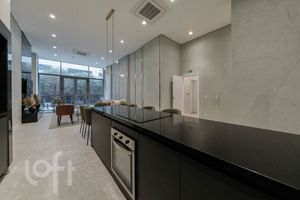 Image 33 - 896840
