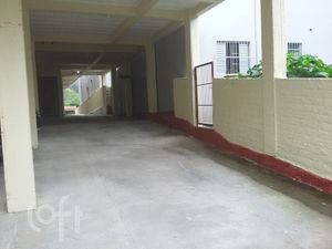 Image 5 - 896841
