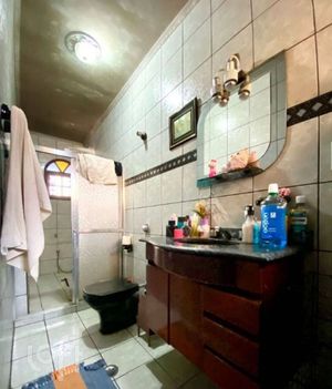 Image 10 - 896909