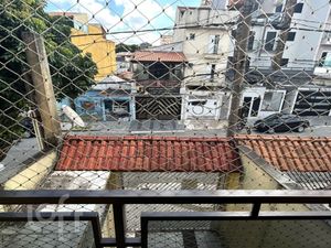 Image 15 - 896910