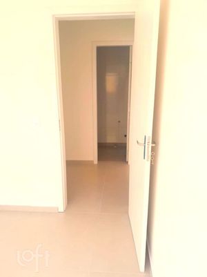 Image 3 - 896914