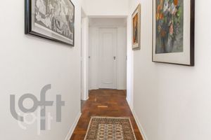 Image 16 - 896917