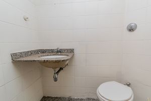 Image 14 - 896927