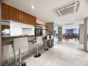 Image 22 - 896930