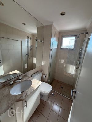 Image 8 - 896931