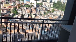 Image 2 - 896944