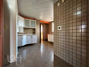 Image 21 - 896945