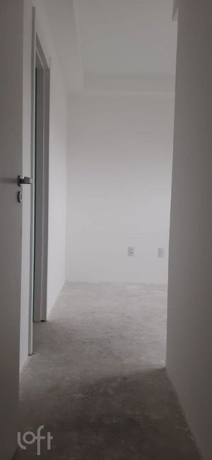 Image 13 - 896947