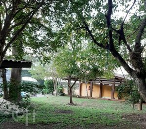 Image 37 - 896952