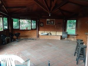 Image 32 - 896952