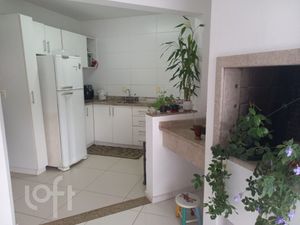 Image 19 - 896957