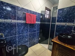 Image 8 - 896958