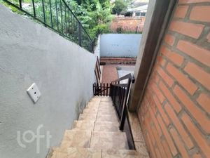 Image 17 - 896958