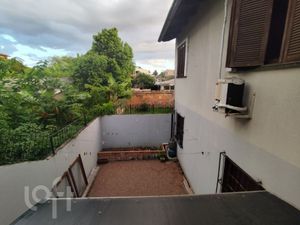Image 9 - 896958