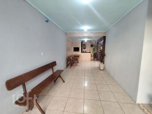 Image 37 - 896958
