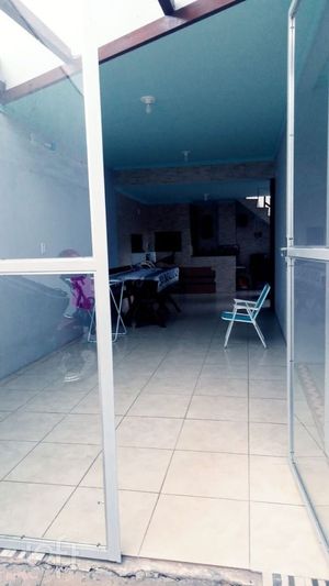 Image 6 - 896958