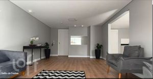 Image 35 - 896959