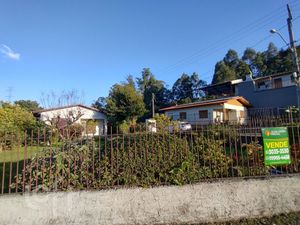 Image 35 - 896968