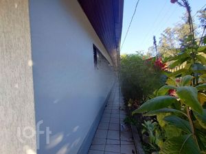 Image 2 - 896968