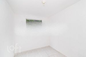 Image 7 - 896973