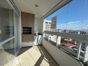 Image 5 - 896976
