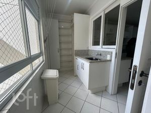 Image 25 - 896976